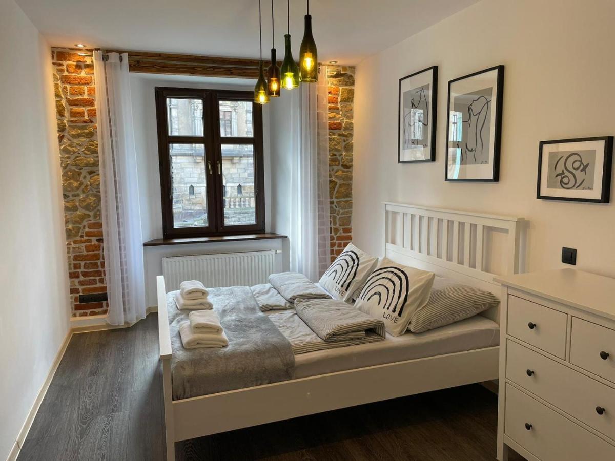 Apartament Przy Ratuszu Kłodzko Eksteriør bilde